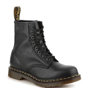 Dr martens combat boots size 8